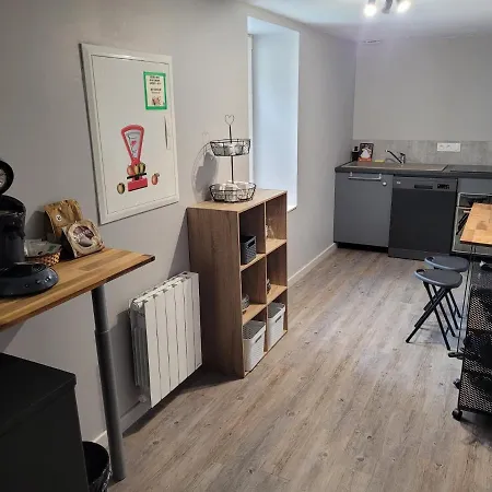 La Roseraie 4* Neuville-du-Poitou