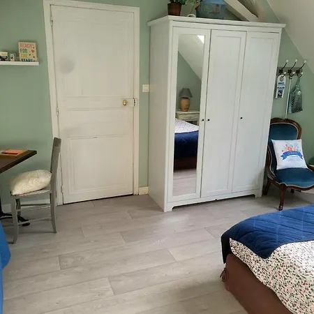 Couette-café La Roseraie