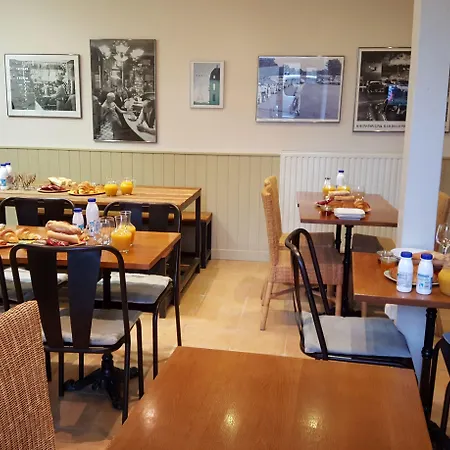 La Roseraie Neuville-du-Poitou