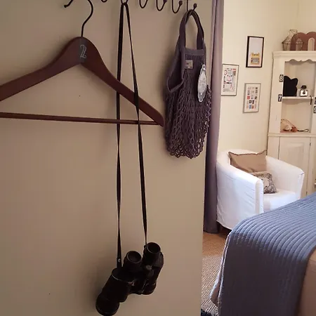 Bed & Breakfast La Roseraie Neuville-du-Poitou