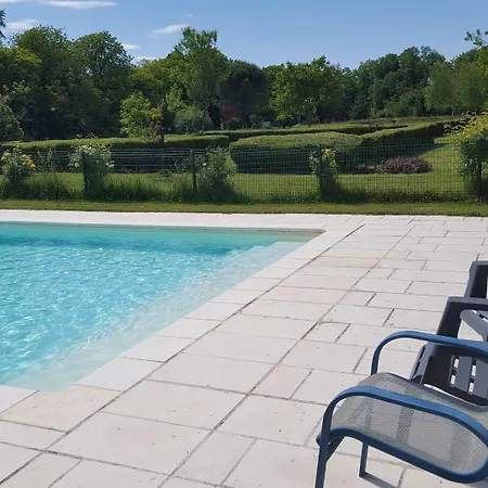Bed & Breakfast La Roseraie 4*