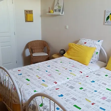 La Roseraie Bed and Breakfast 4*
