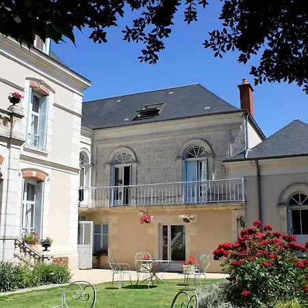 Bed and Breakfast La Roseraie Neuville-du-Poitou