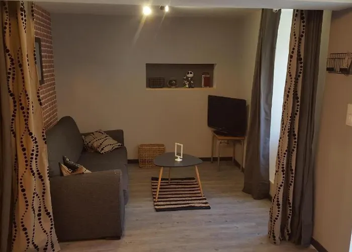 La Roseraie B&B Neuville-du-Poitou