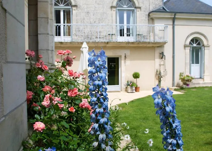 B&B La Roseraie Neuville-du-Poitou